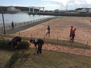 U23合宿ゴミ拾い